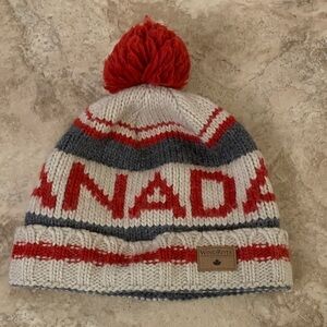 Canada adult Knit Hat - Wind River made in Canada 15% wool 10% alpaca red grey